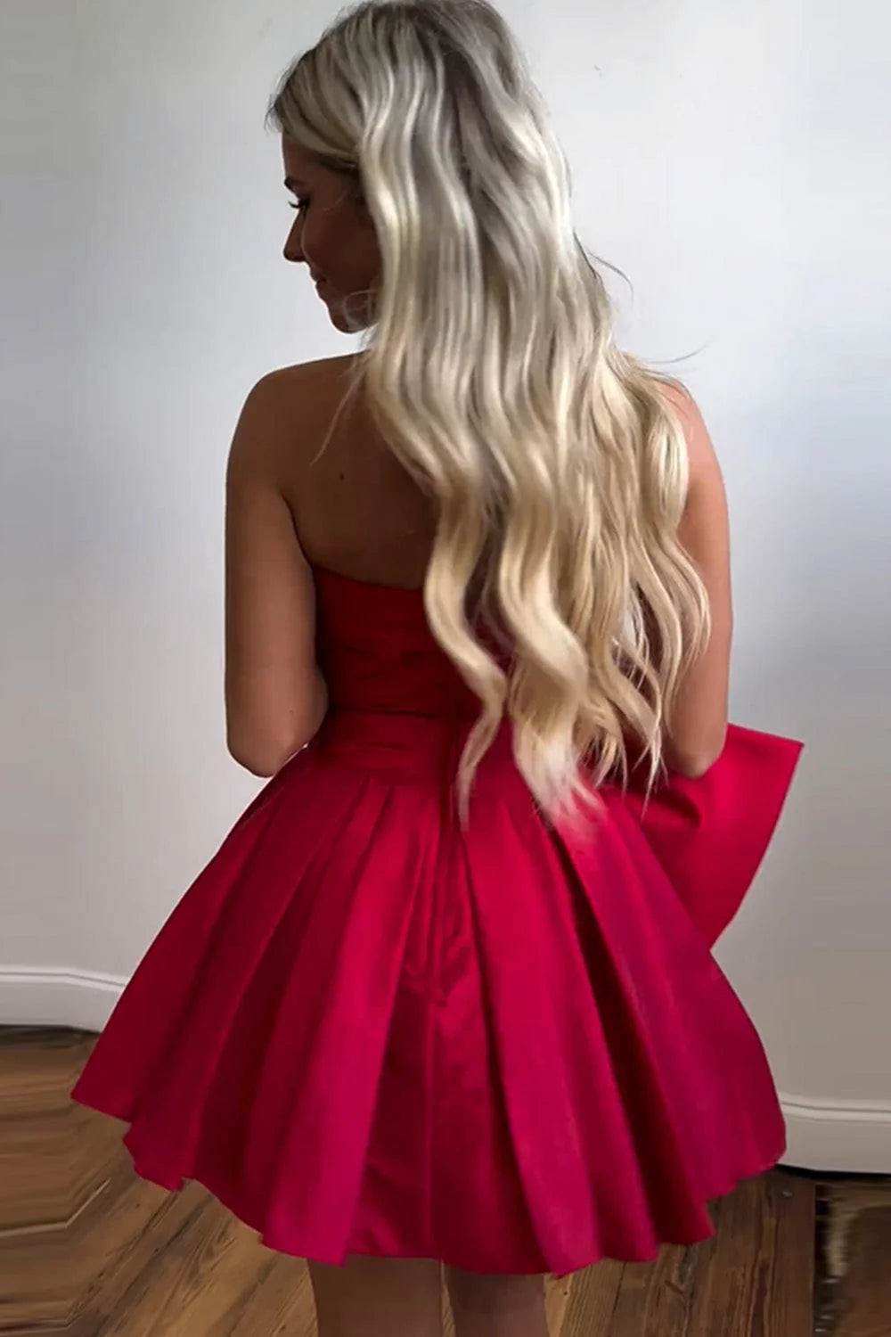 Cute A-Line Strapless Short Satin Homecoming Dress With Bowknot