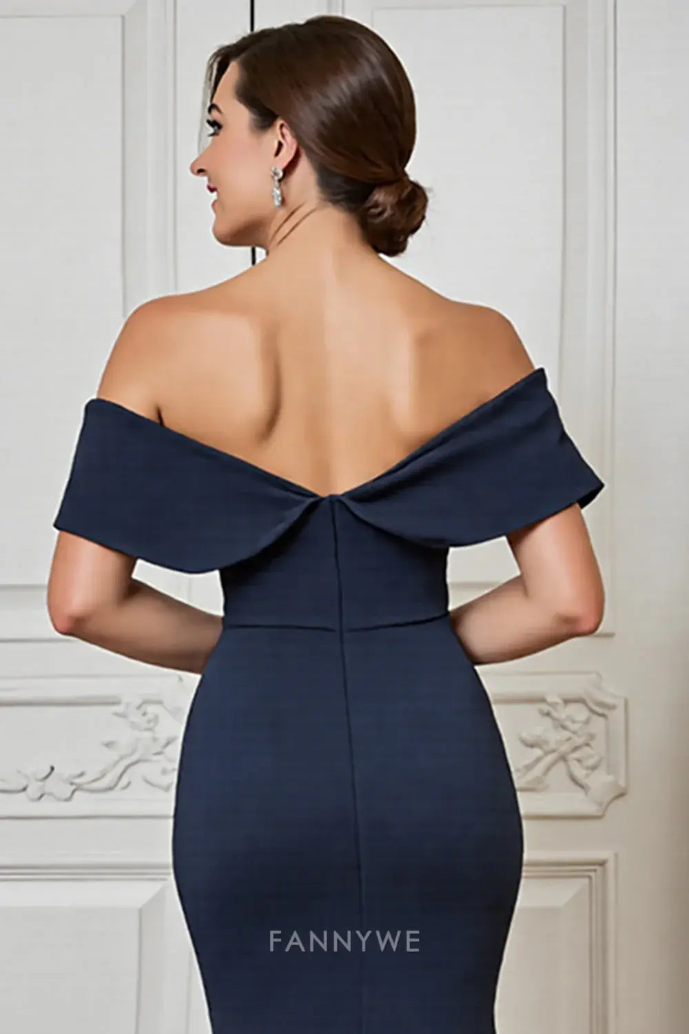 Elegant Navy Blue Off - Shoulder Mermaid Gown Mother of the Bride Dress
