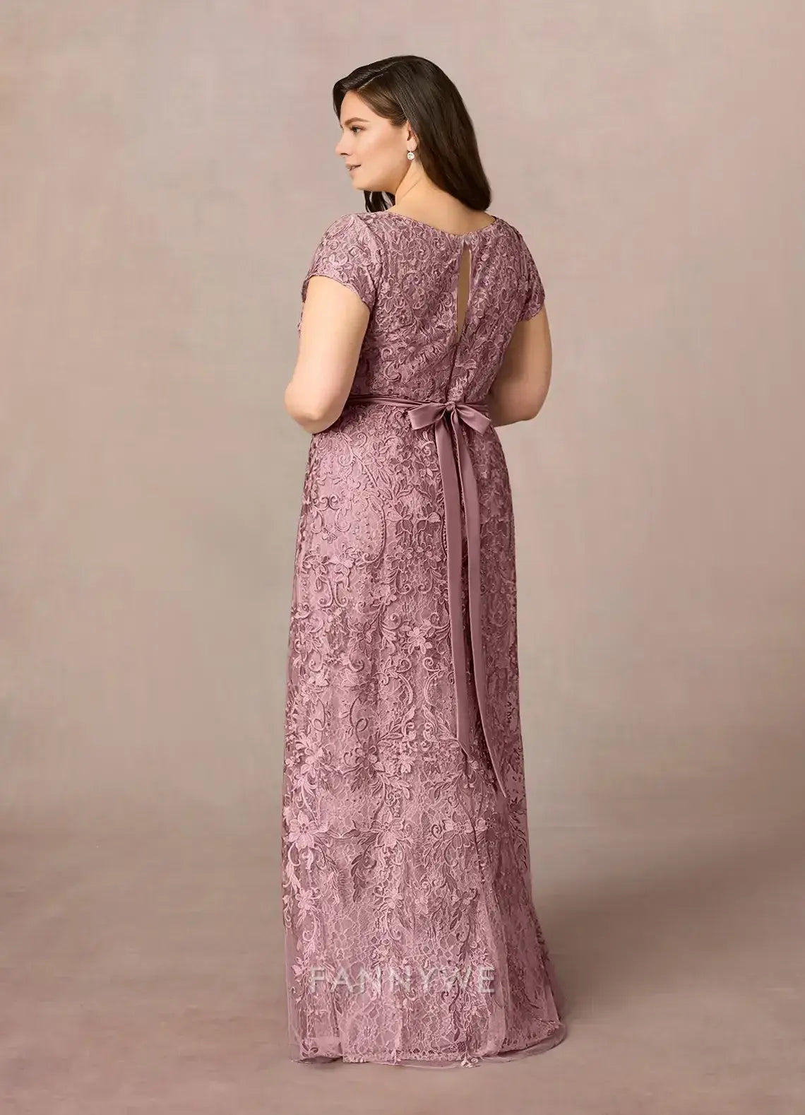Elegant Plus Size Boat Neck Lace A-Line Maxi Dress with Sash Tie Back Mother of the Bride Dress