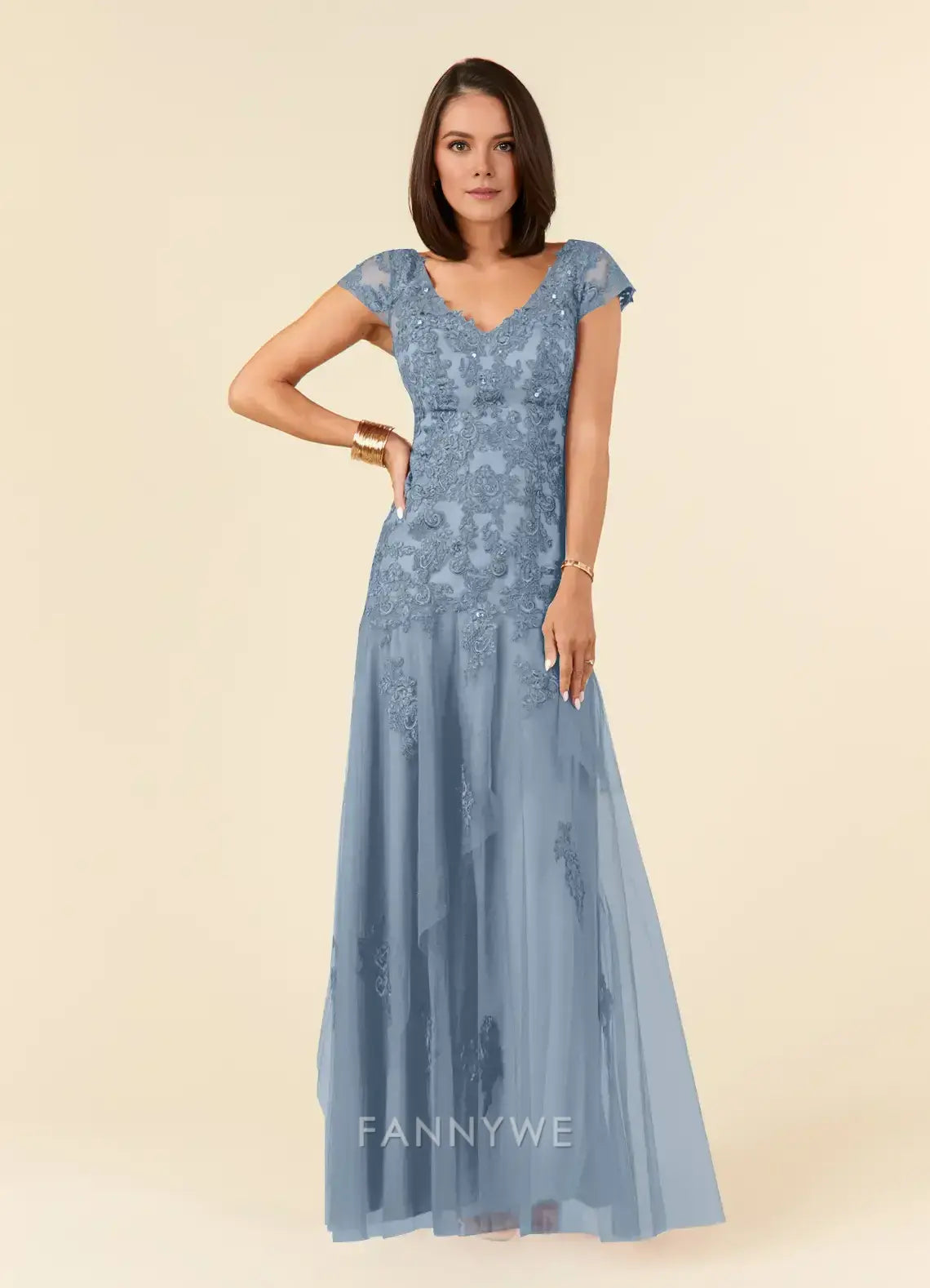 Elegant Plus Size Plunging V-Neck Lace-Embroidered Tulle A-Line Maxi Dress Mother of the Bride Dress