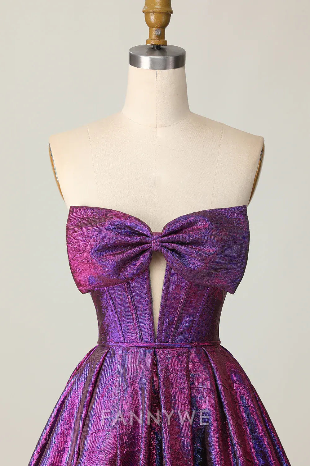 FannyWe Elegant Dark Purple Corset Strapless Metallic Short Homecoming Dress with Bow