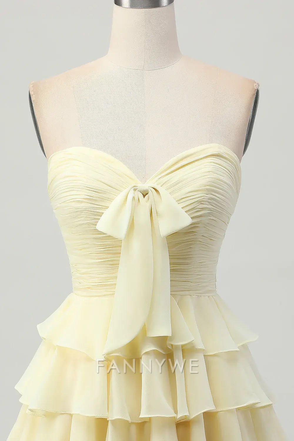 FannyWe Elegant Light Yellow Sweetheart Ruched Ruffled Short Homecoming Dress with Bow formal wear dresses