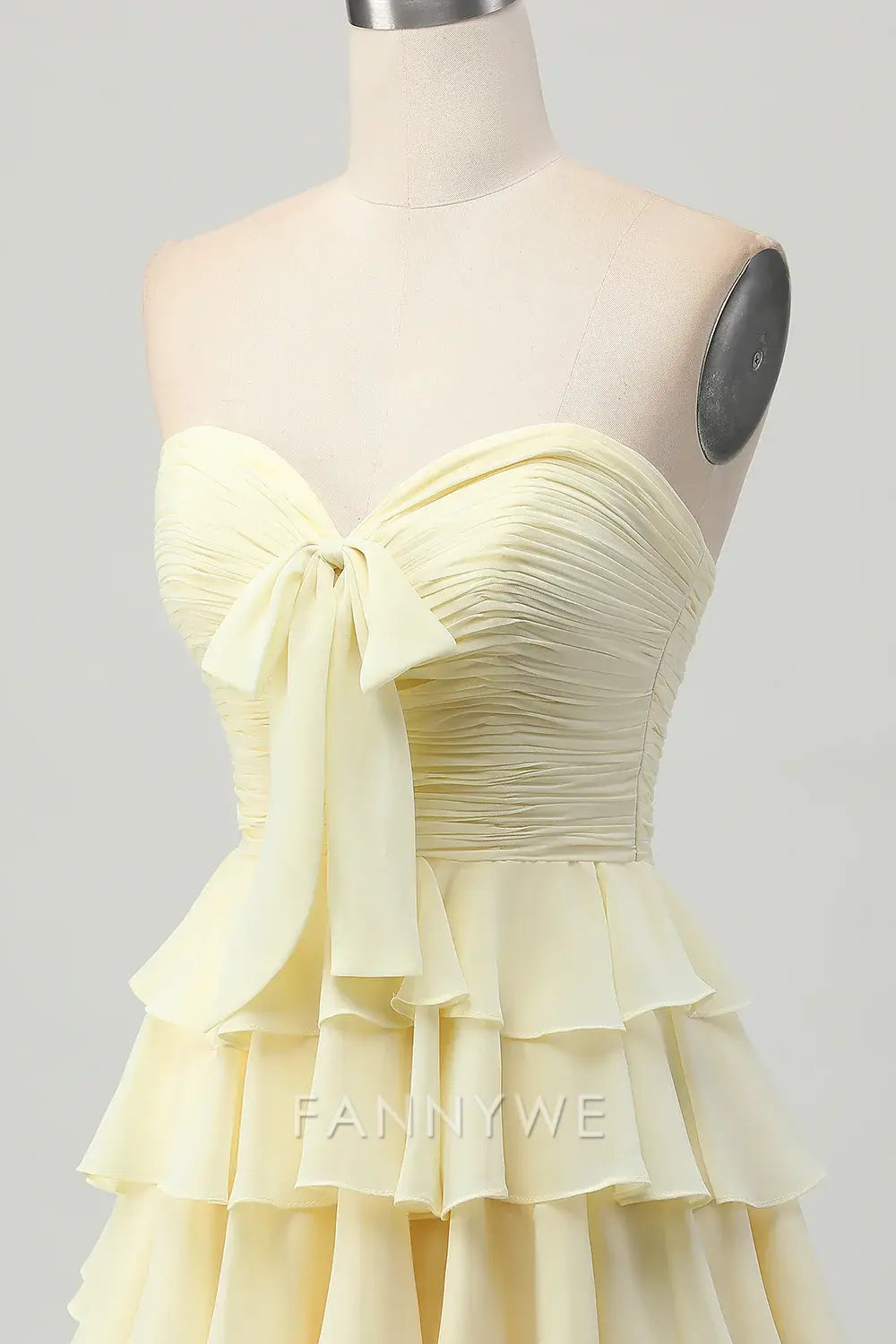 FannyWe Elegant Light Yellow Sweetheart Ruched Ruffled Short Homecoming Dress with Bow formal wear dresses