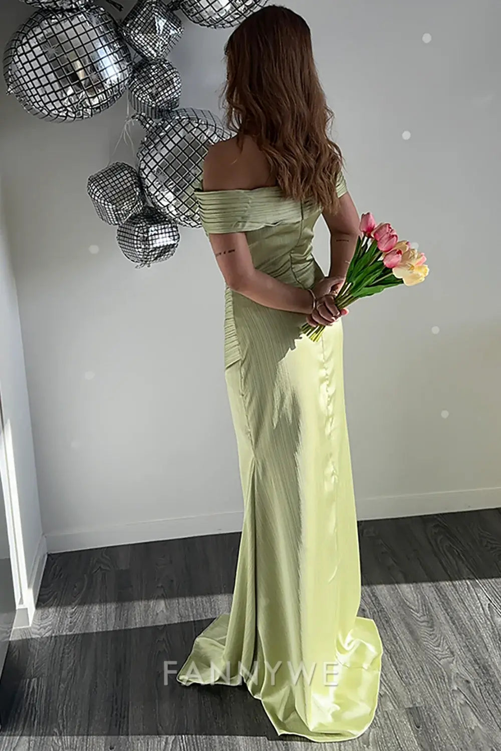 FannyWe Elegant Metallic Satin Green Off The Shoulder Sheath Red Carpet Dress formal wear dresses