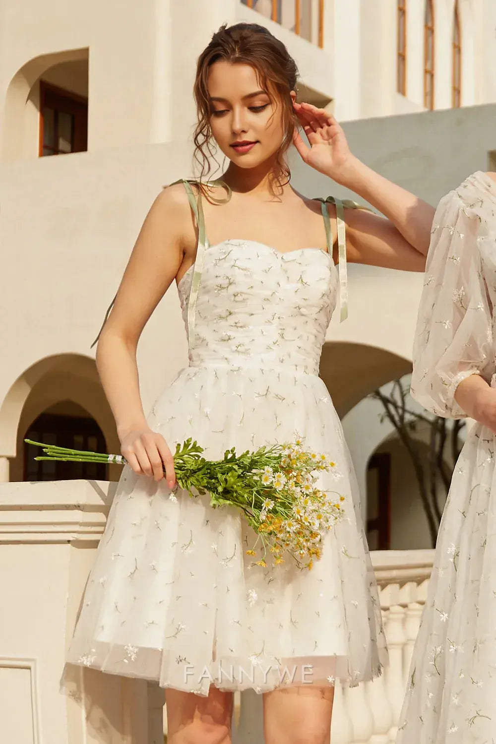 FannyWe Elegant Stylish Spaghetti Straps White Short Homecoming Dress with Embroidery hot sale