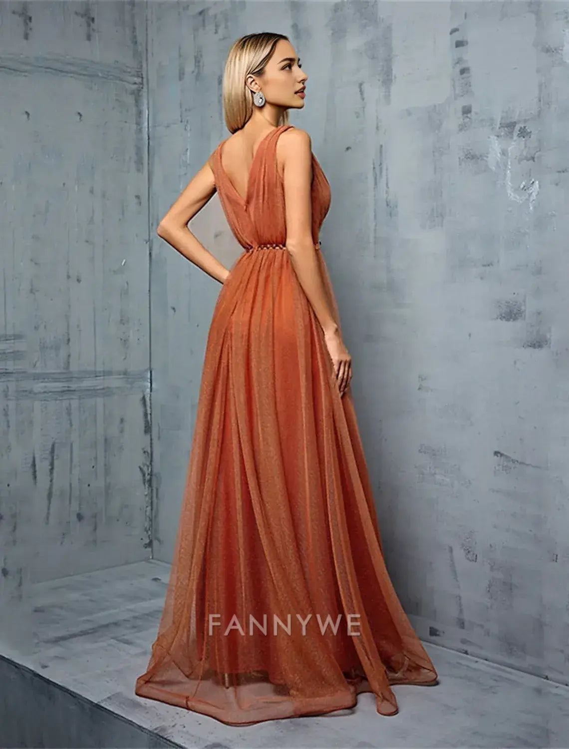 FannyWe Simple A-Line Quinceanera Dresses Elegant Dress Performance Wedding Floor Length Sleeveless V Neck Chiffon with Pleats