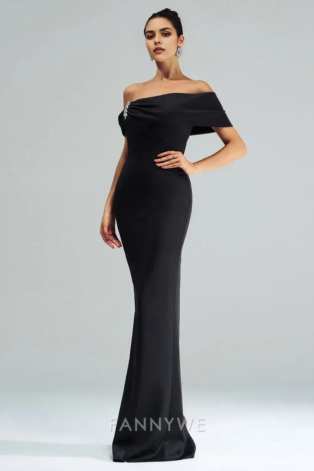 FannyWe Simple Black Mermaid Off the Shoulder Satin Long Prom Dress with Slit