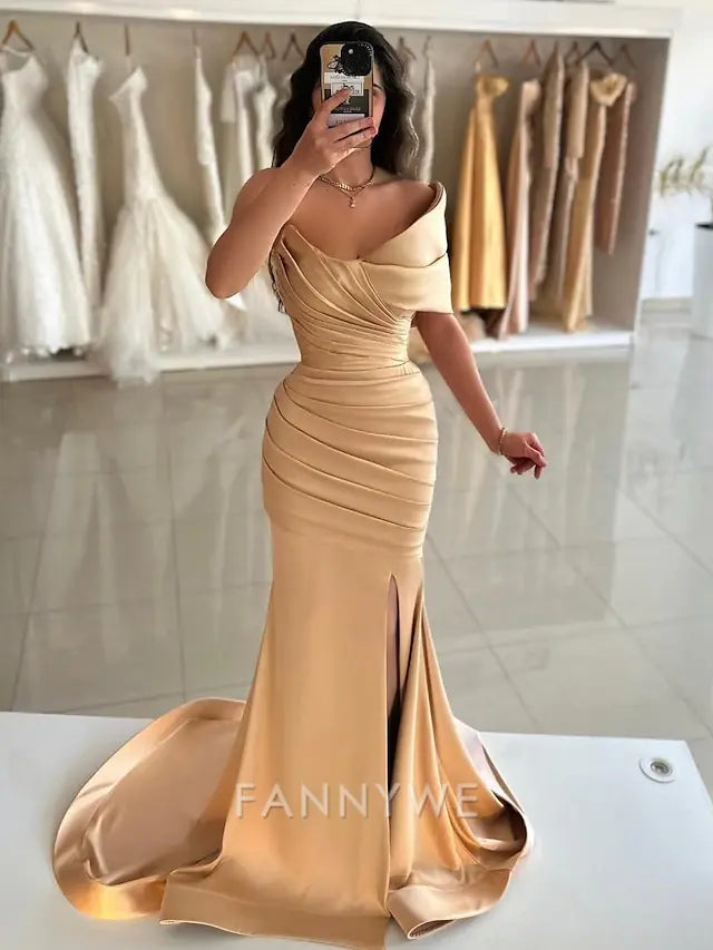 FannyWe Simple Mermaid Prom Dresses Elegant Dress Formal Prom Floor Length Sleeveless Off Shoulder Satin with Ruched Slit Masquerade Dress