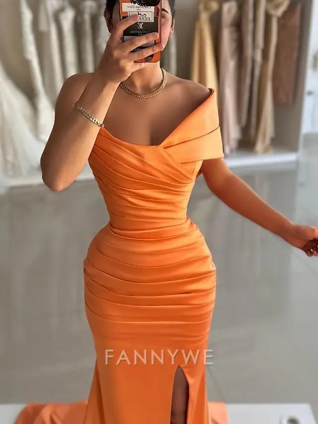 FannyWe Simple Mermaid Prom Dresses Elegant Dress Formal Prom Floor Length Sleeveless Off Shoulder Satin with Ruched Slit Masquerade Dress