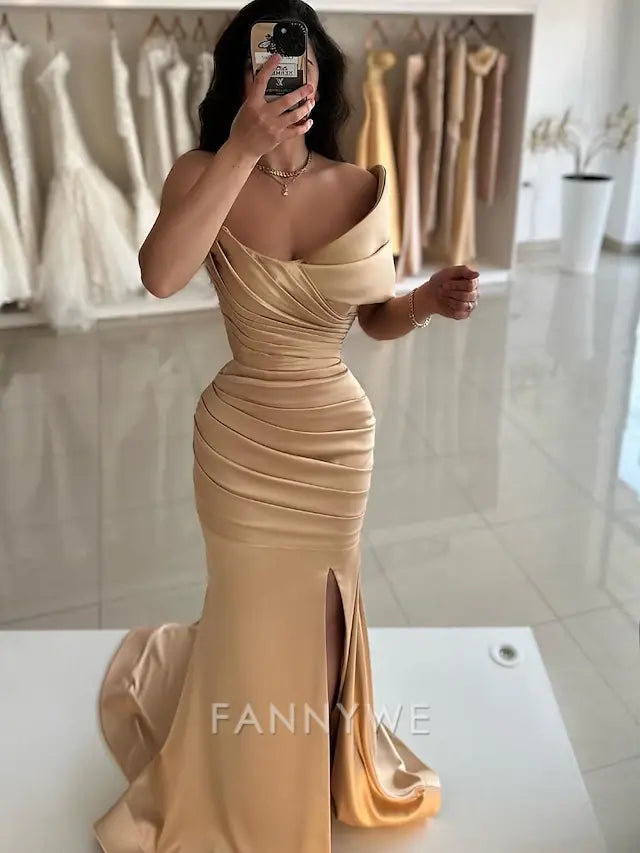 FannyWe Simple Mermaid Prom Dresses Elegant Dress Formal Prom Floor Length Sleeveless Off Shoulder Satin with Ruched Slit Masquerade Dress