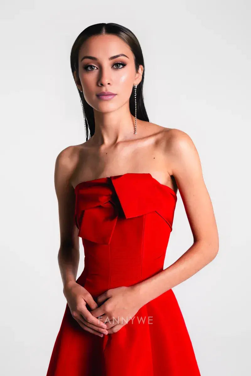 Gorgeous A-Line/Princess Strapless Bow Detail A-Line Satin Floor-Length Maxi Dress Evening Dress