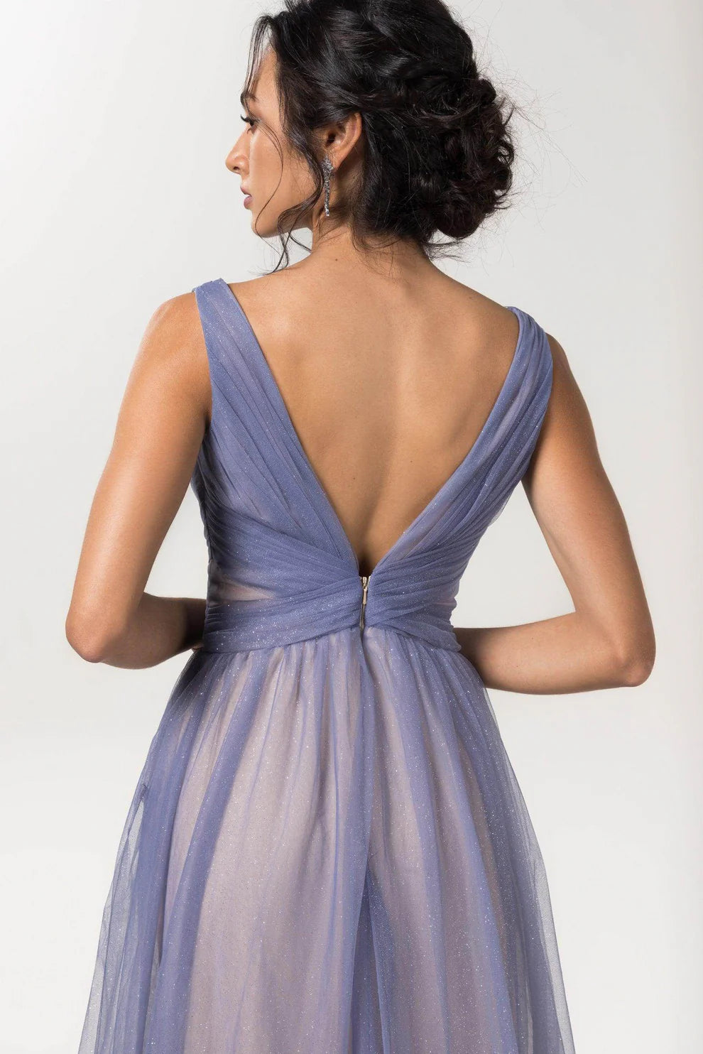 Gorgeous for ladies A-Line/Princess Sleeveless Glitter Tulle Plunging V-Maxi Dress Evening Dress