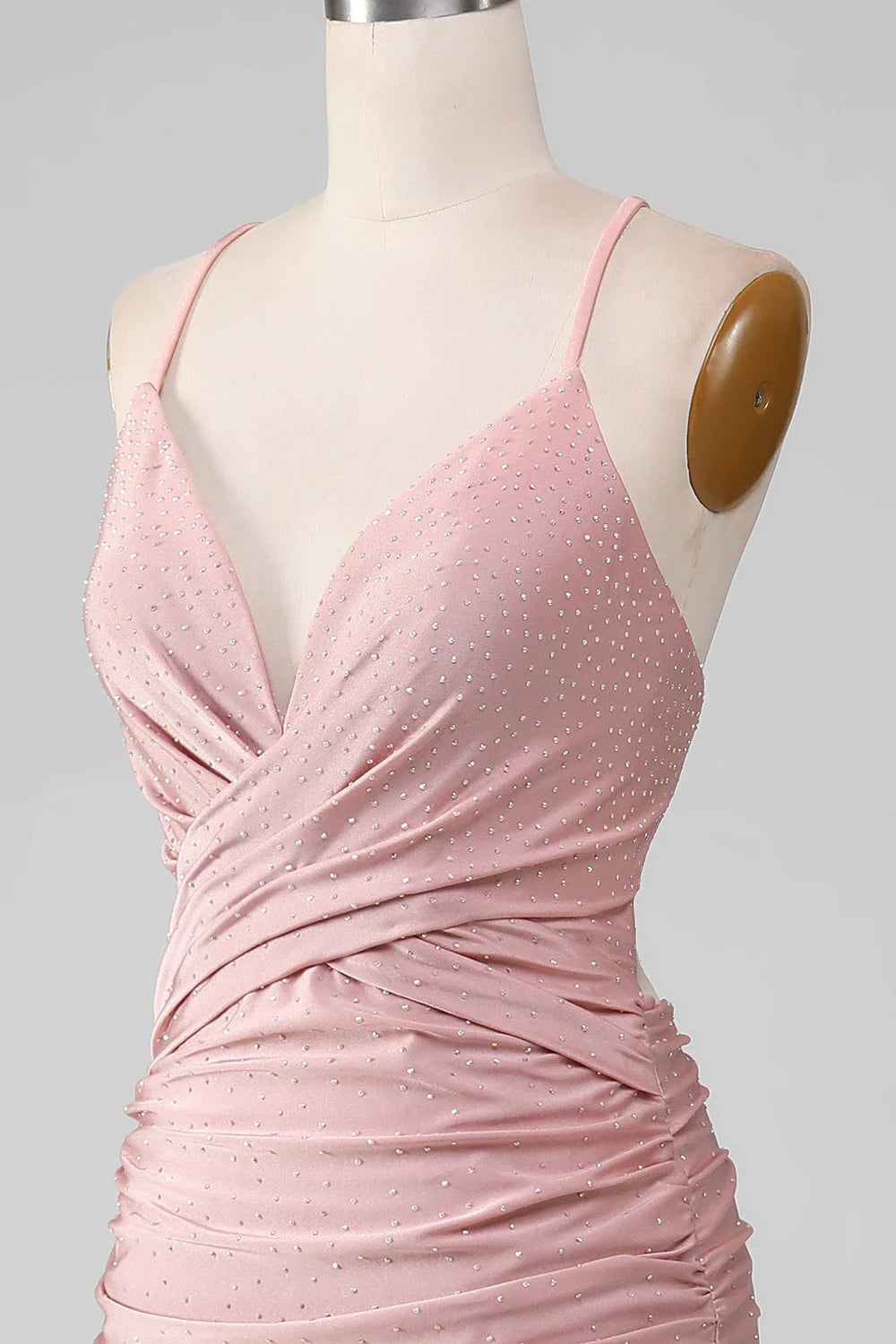 Vestido de fiesta largo estilo sirena con cuentas y rubor brillante