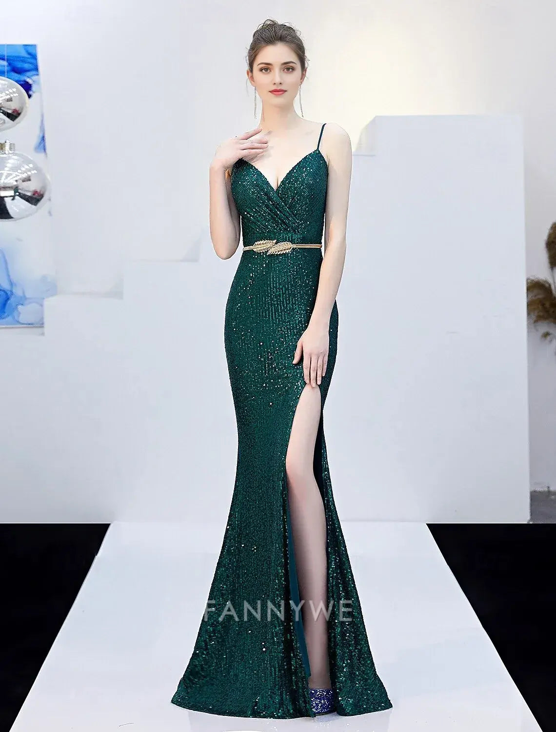 FannyWe Simple Mermaid / Trumpet Prom Dresses Elegant Dress Formal Wedding Floor Length Sleeveless Jewel Neck Sequined with Glitter Tassel