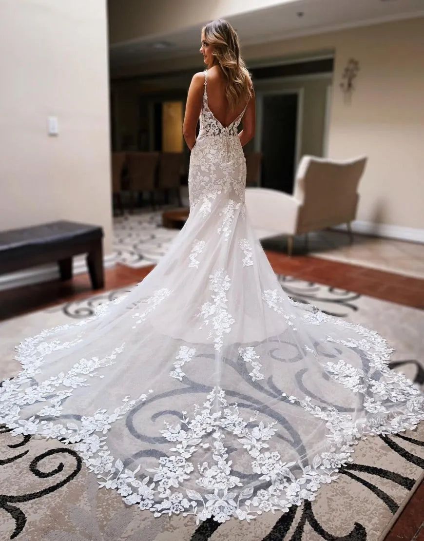 Vestido de novia romántico de cola de sirena con apliques 