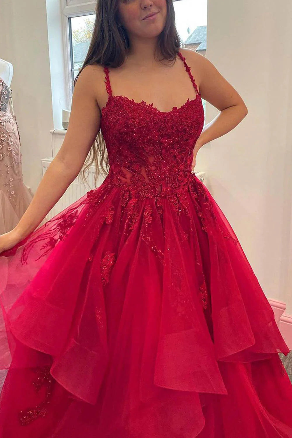 A-Line Spaghetti Straps Tulle Appliques Long Prom Dress