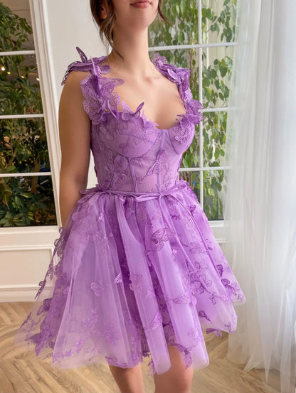 Vestidos de fiesta cortos/mini con tirantes finos y corte en A de tul con diseño de mariposa 