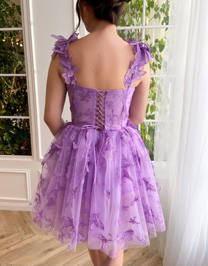 Vestidos de fiesta cortos/mini con tirantes finos y corte en A de tul con diseño de mariposa 
