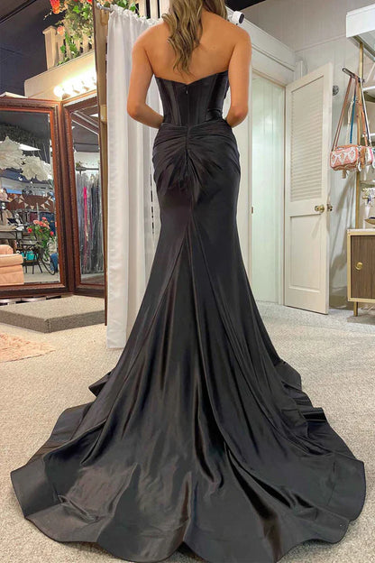 Vestido de fiesta largo con escote corazón y abertura de sirena
