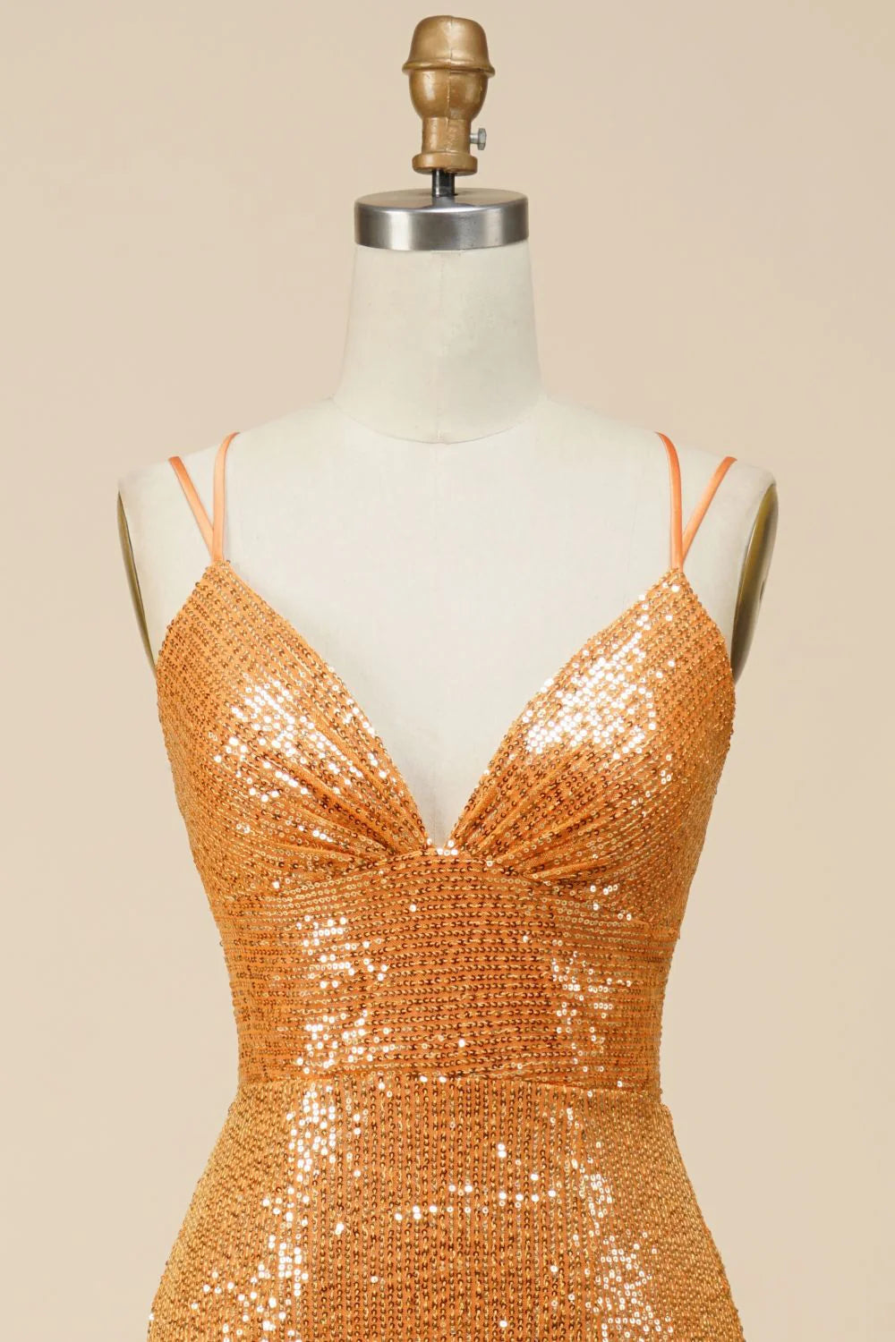 Vestido de fiesta largo de sirena con escote en V y lentejuelas