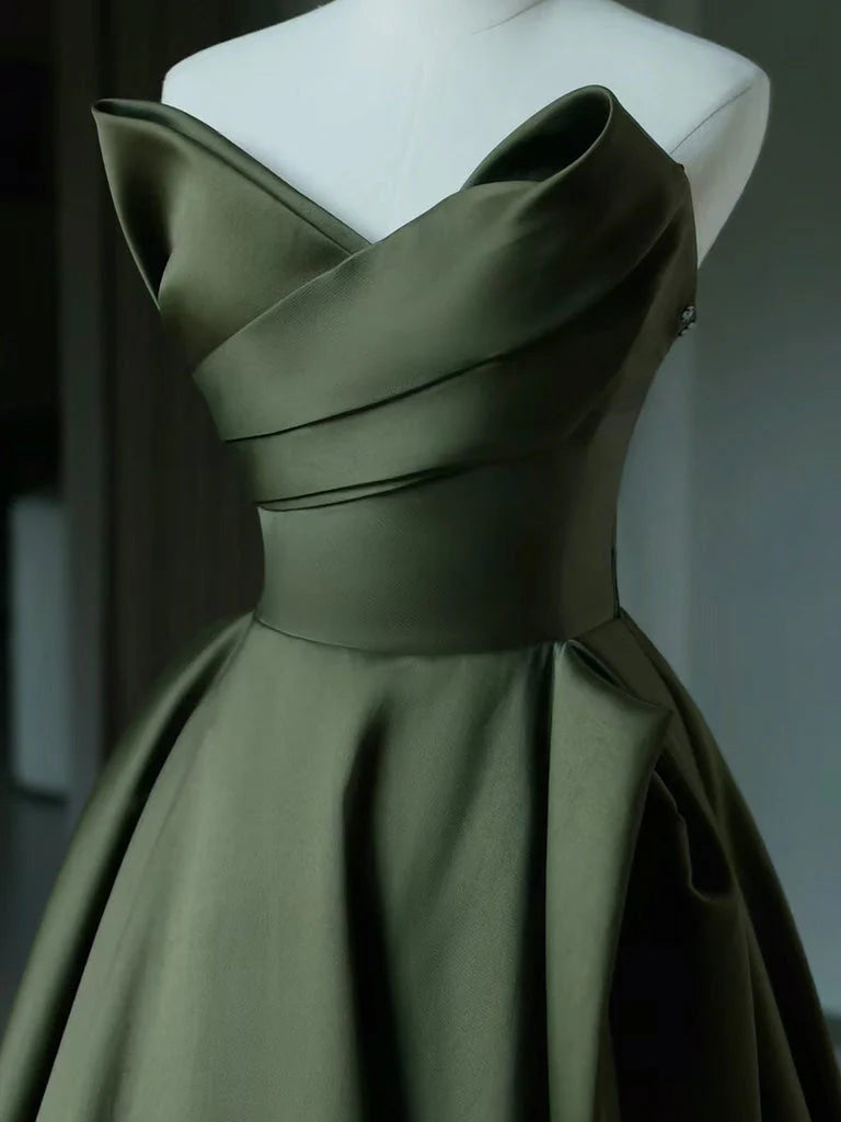 Langes Ballkleid aus Satin in A-Linie mit V-Ausschnitt