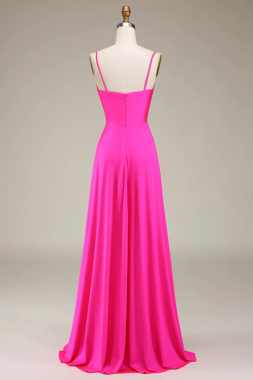 Vestido de fiesta de corte A con tirantes finos en color rosa intenso y plisado