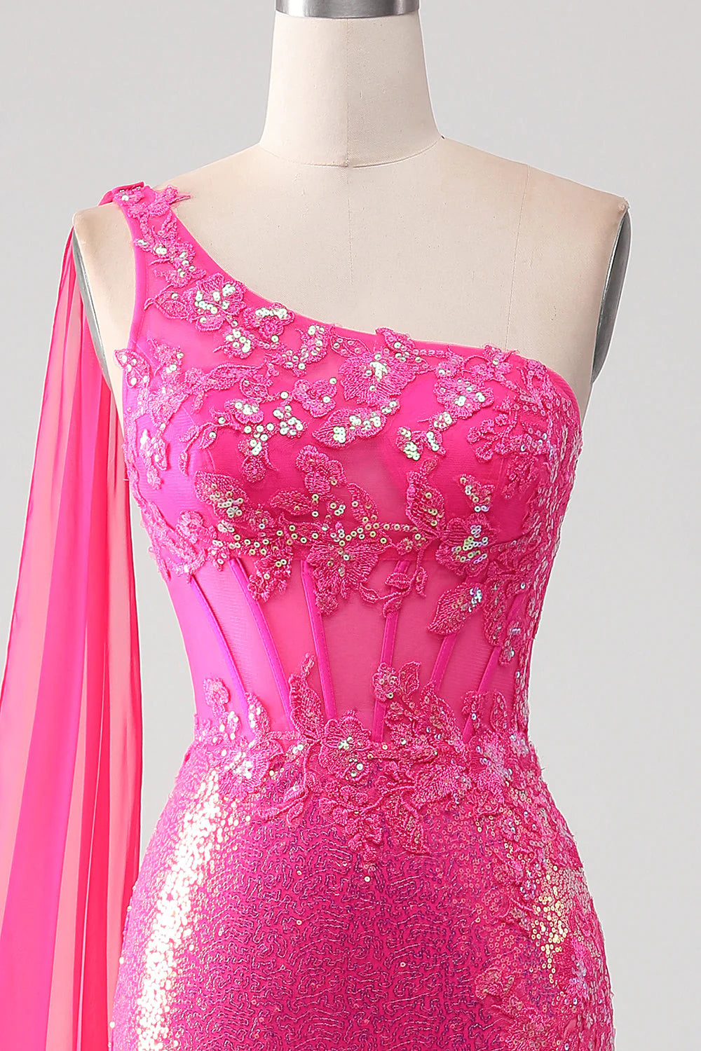 Vestido de fiesta de sirena fucsia brillante con un solo hombro y apliques con abertura