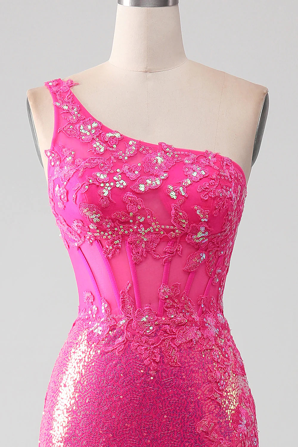 Vestido de fiesta de sirena fucsia brillante con un solo hombro y apliques con abertura