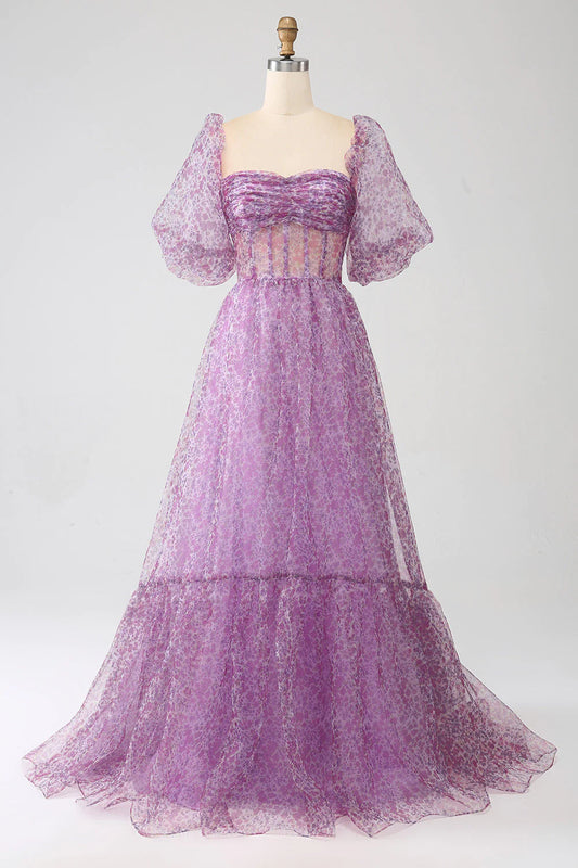 Lilafarbenes A-Linien-Ballkleid mit quadratischem Ausschnitt und halblangen Ärmeln
