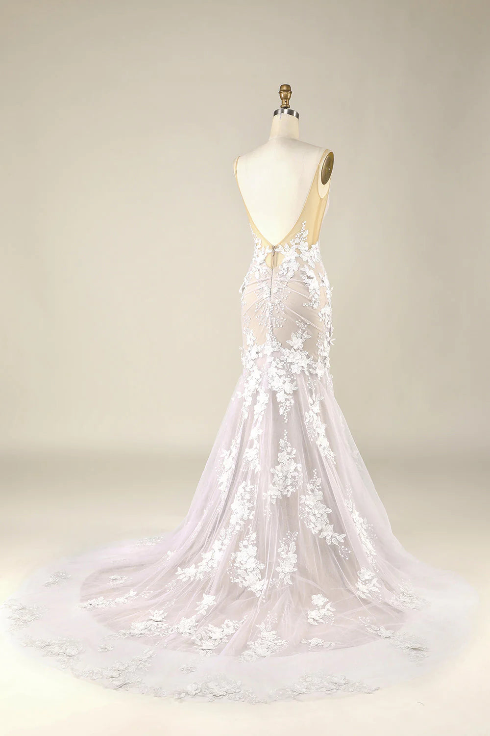 Elfenbeinfarbenes Meerjungfrau-Brautkleid mit Illusion-Boot-Ausschnitt und Spitze