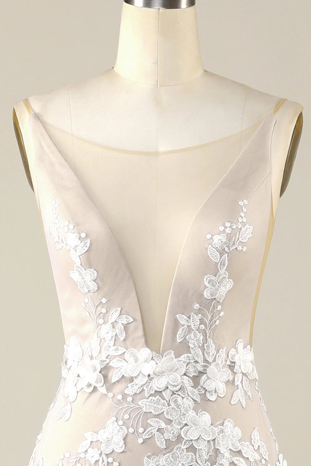 Elfenbeinfarbenes Meerjungfrau-Brautkleid mit Illusion-Boot-Ausschnitt und Spitze