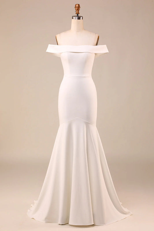 Simple Ivory Mermaid Lace-Up Back Long Wedding Dress