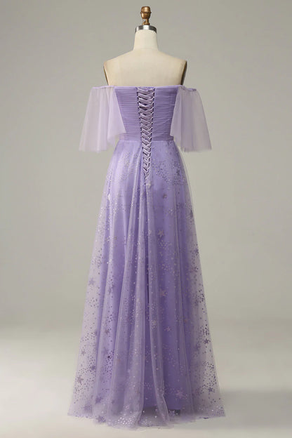 Vestido de fiesta lavanda con hombros descubiertos y volantes