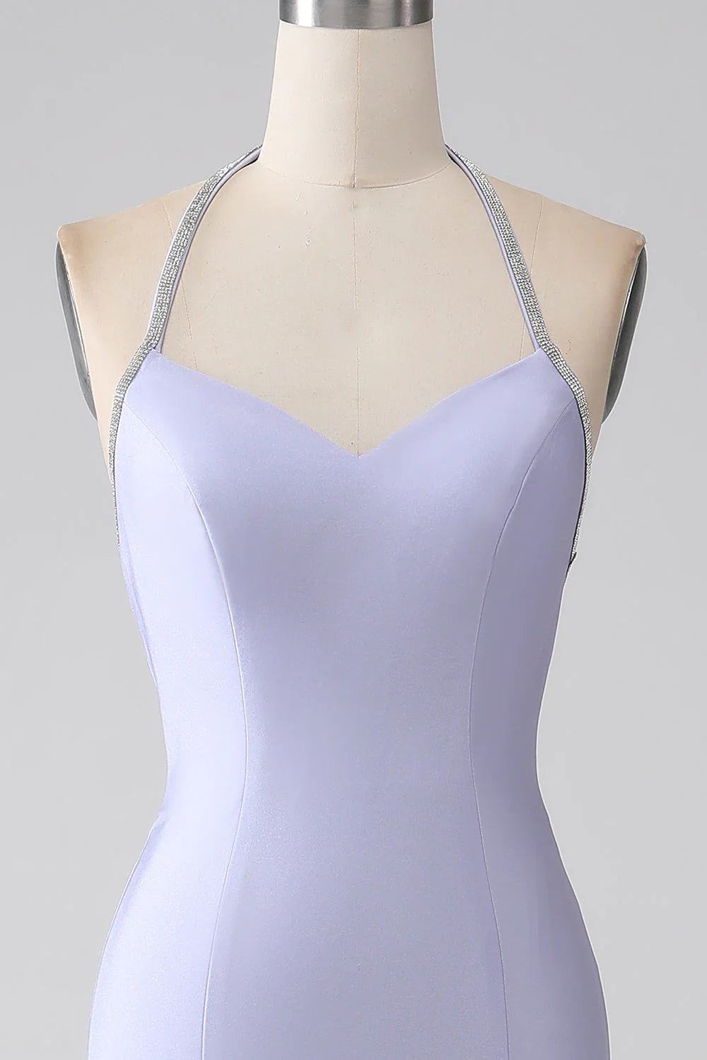 Vestido de fiesta largo fucsia de sirena, cuello halter, espalda descubierta