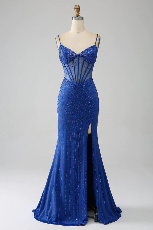 Vestido de fiesta con corsé de sirena azul real y cuentas