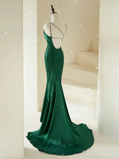 Vestido de fiesta largo de satén con escote en V y corte sirena