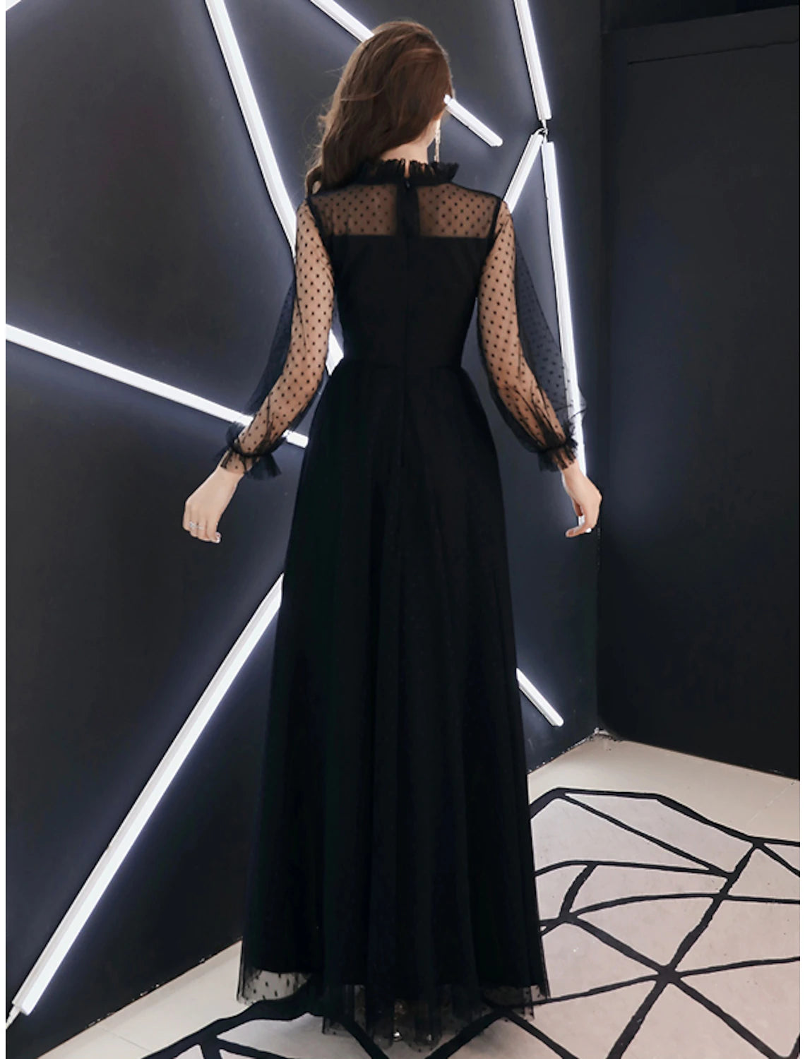 Vestido negro de corte A, elegante vestido de fiesta, vestido de graduación, cuello alto, manga larga, largo hasta el suelo, encaje con volantes