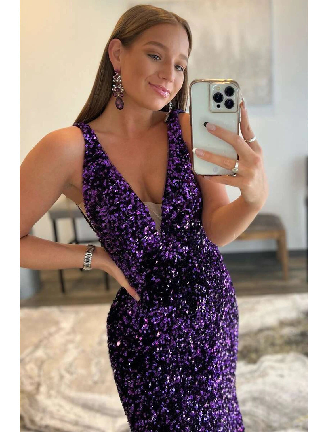 Vestidos de fiesta de sirena/trompeta, brillantes y con brillo, formales, con cola larga/cortada, sin mangas, escote en V, con lentejuelas y espalda descubierta.