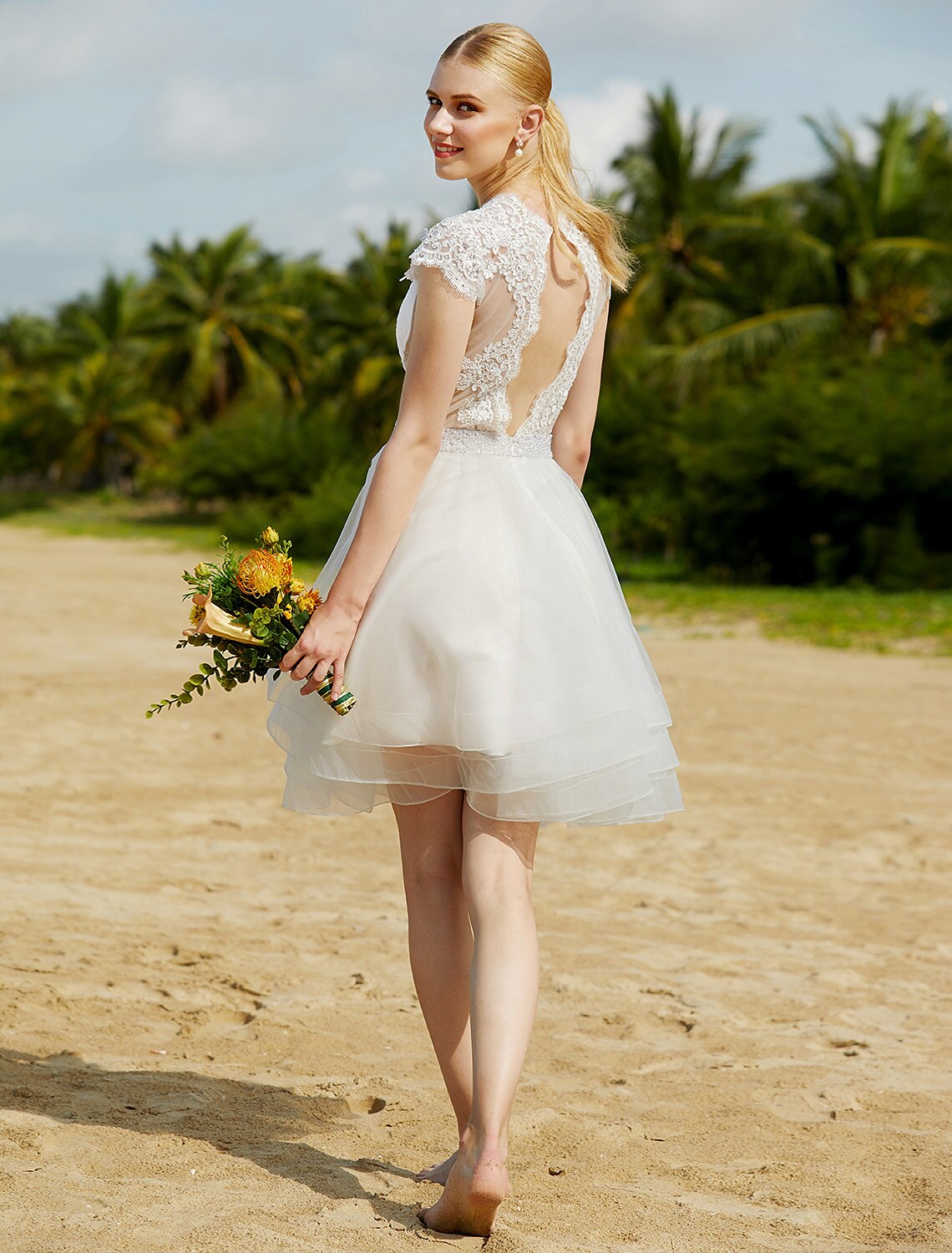 Wedding Dresses A-Line V Neck Sleeveless Knee Length Tulle Bridal Gowns With Sash / Ribbon Beading