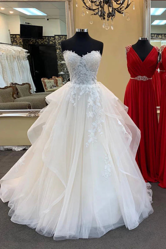 Sweetheart tulle lace long prom dress