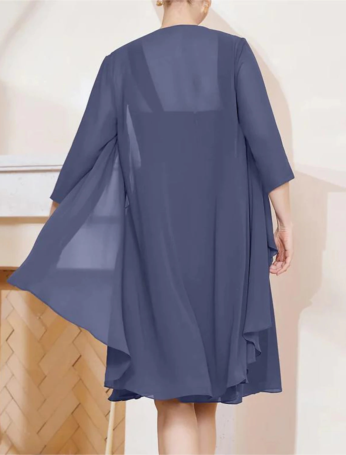 Two Piece A-Line Mother of the Bride Dress Formal Wedding Guest Elegant Square Neck Knee Length Chiffon 3/4 Length Sleeve with Appliques Side Draping