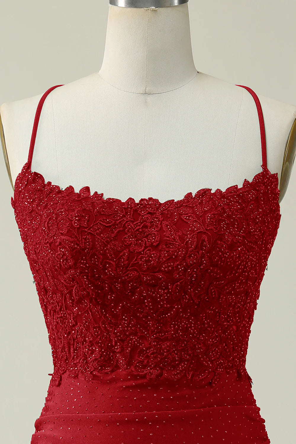Sheath Spaghetti Straps Short Homecoming Dress with Appliques