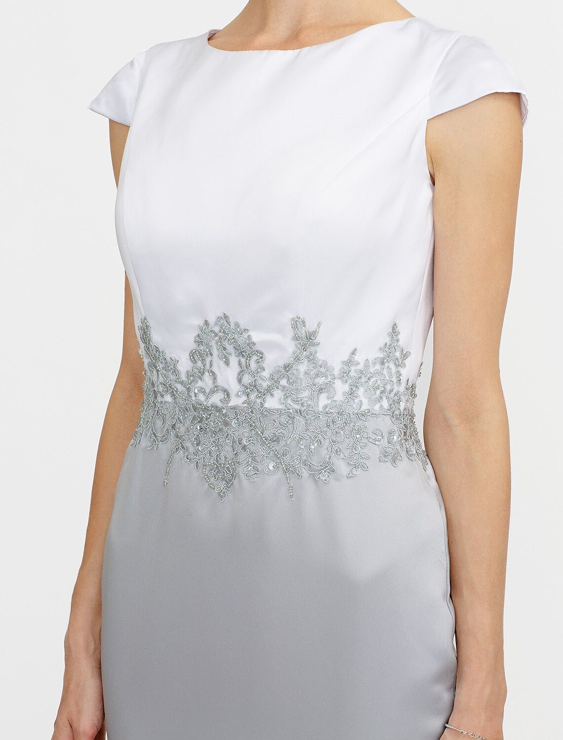 Sheath / Column Mother of the Bride Dress Formal Two Piece Jewel Neck Short / Mini Satin Short Sleeve yes with Lace Pleats