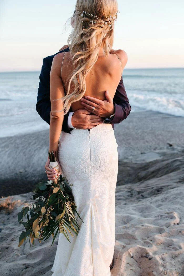 Spaghetti Beach Straps V Neck Lace Backless Wedding Gown Wedding Dresses
