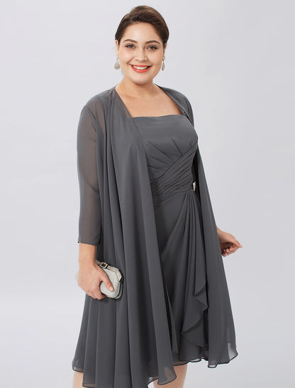 A-Line Mother of the Bride Dress Formal Plus Size Elegant Straps Knee Length Chiffon Sleeveless yes with Criss Cross Pleat