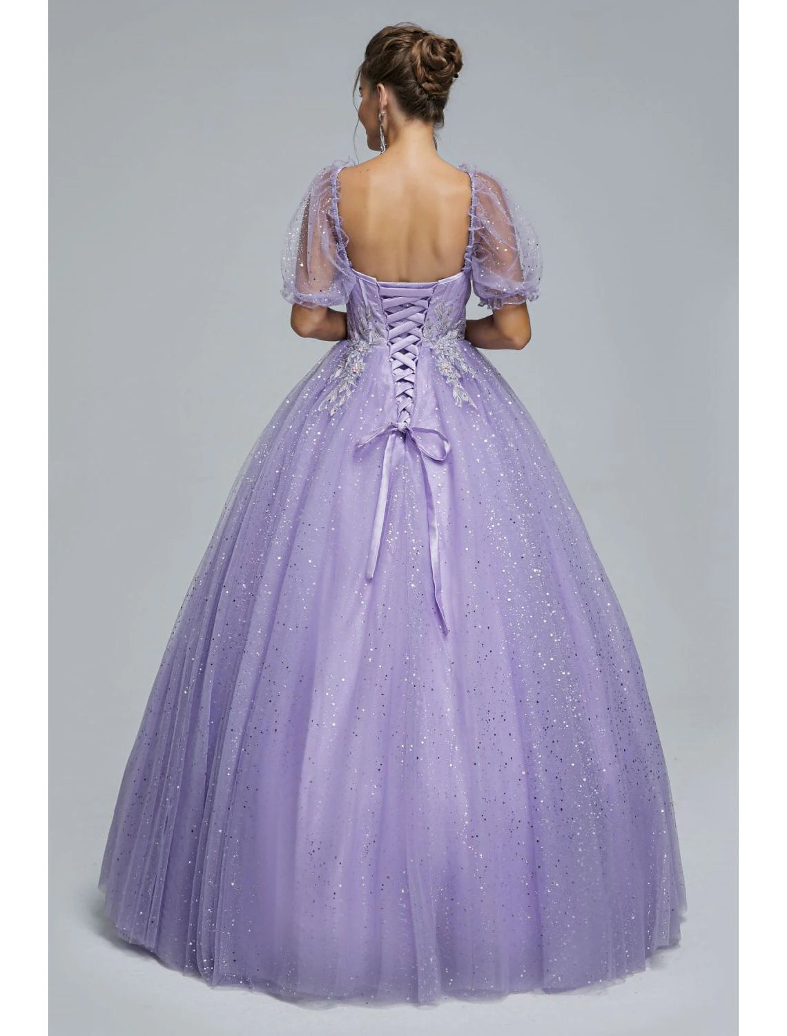 Vestido de fiesta de princesa, para graduación, quinceañera, largo hasta el suelo, manga corta, escote corazón, tul con apliques de lentejuelas.