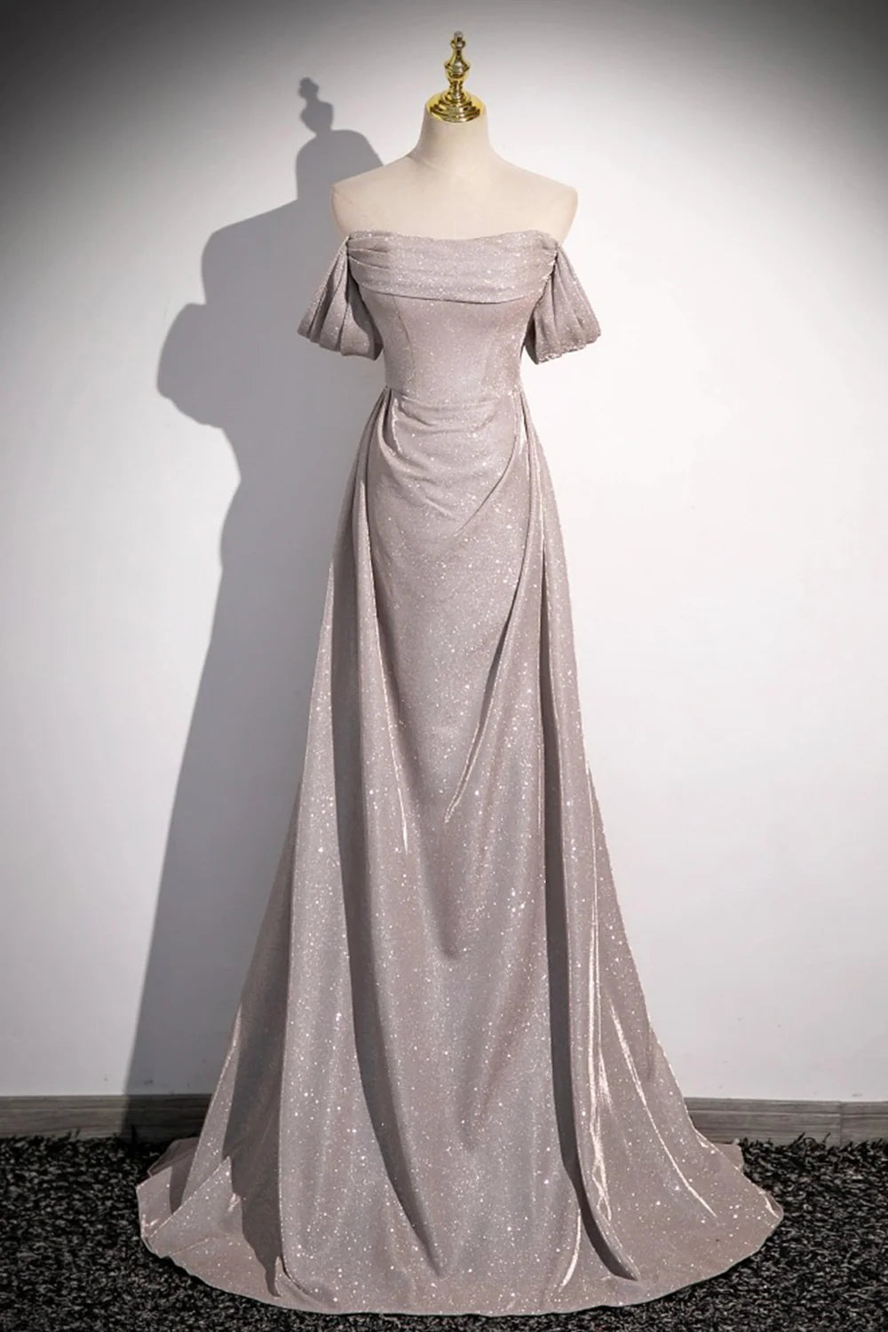 Pailletten Rüschen Langes Schulterfreies Kurzarm Abendkleid mit Sweep-Schleppe