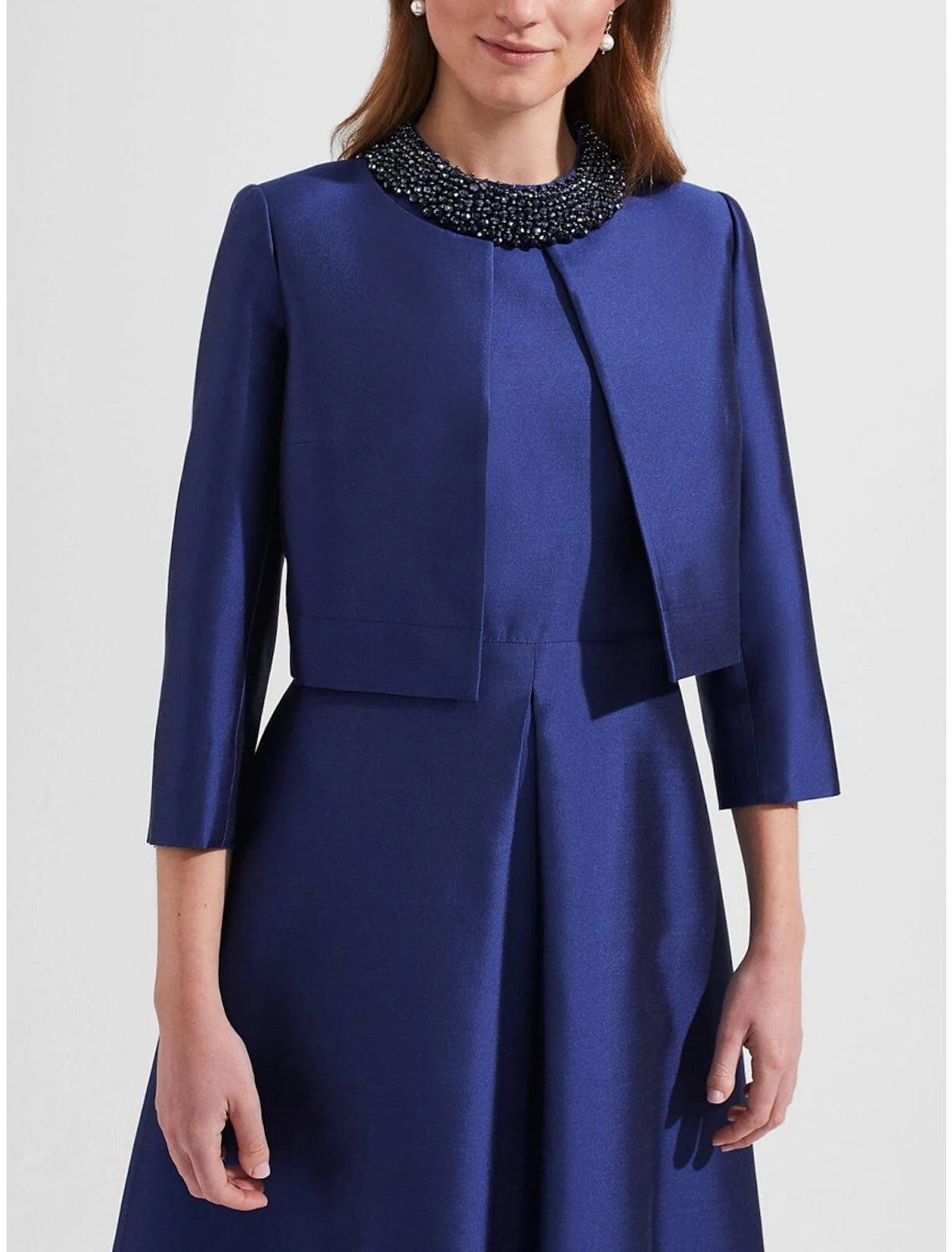 Two Piece A-Line Mother of the Bride Dress Wedding Guest Elegant Winter With Jacket Petite 3/4 Sleeve Scoop Neck Knee Length Satin Crystals Ruching