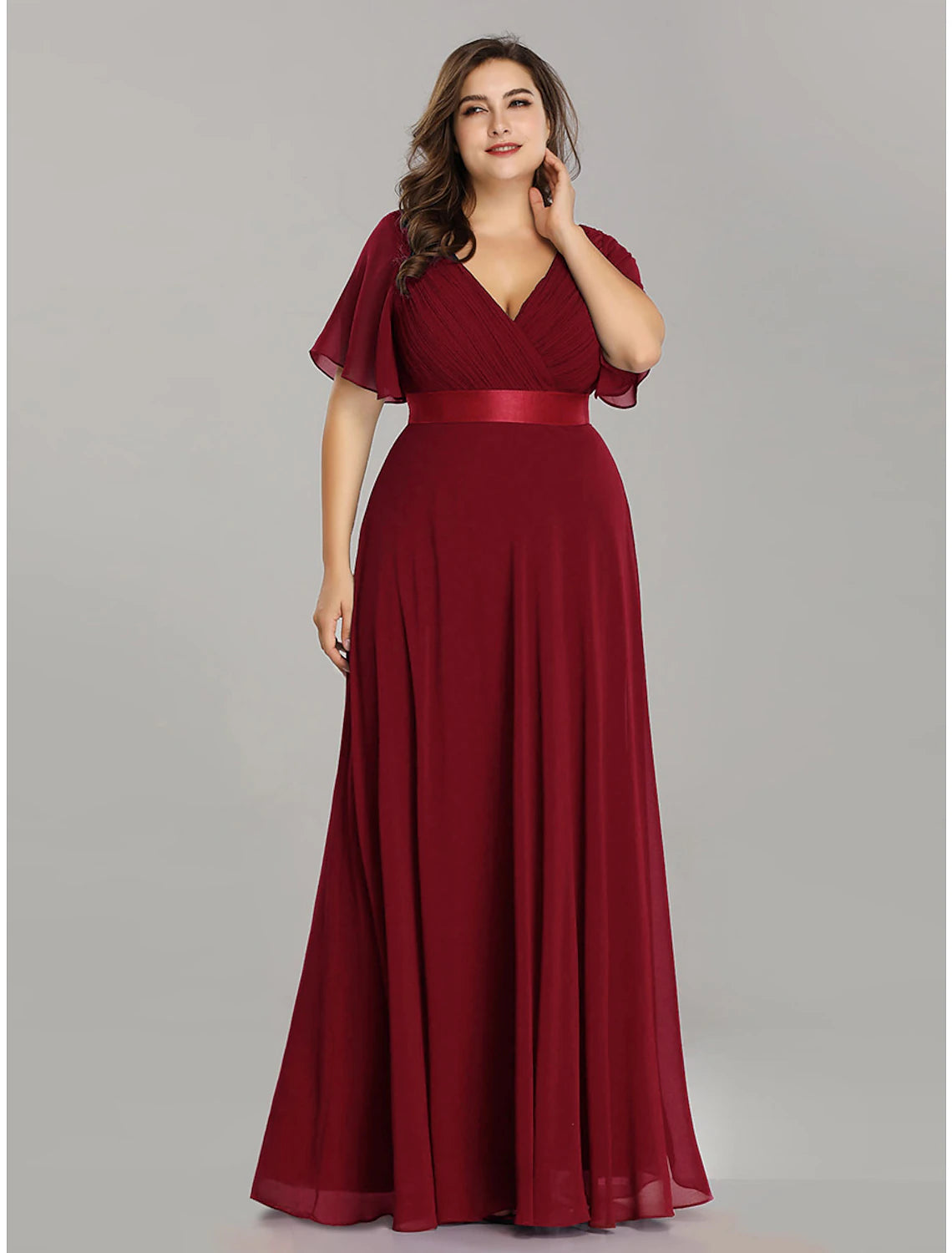Vestido de madre de la novia de corte A, talla grande, elegante, escote en V, largo hasta el suelo, de gasa, manga corta con faja/cinta fruncida
