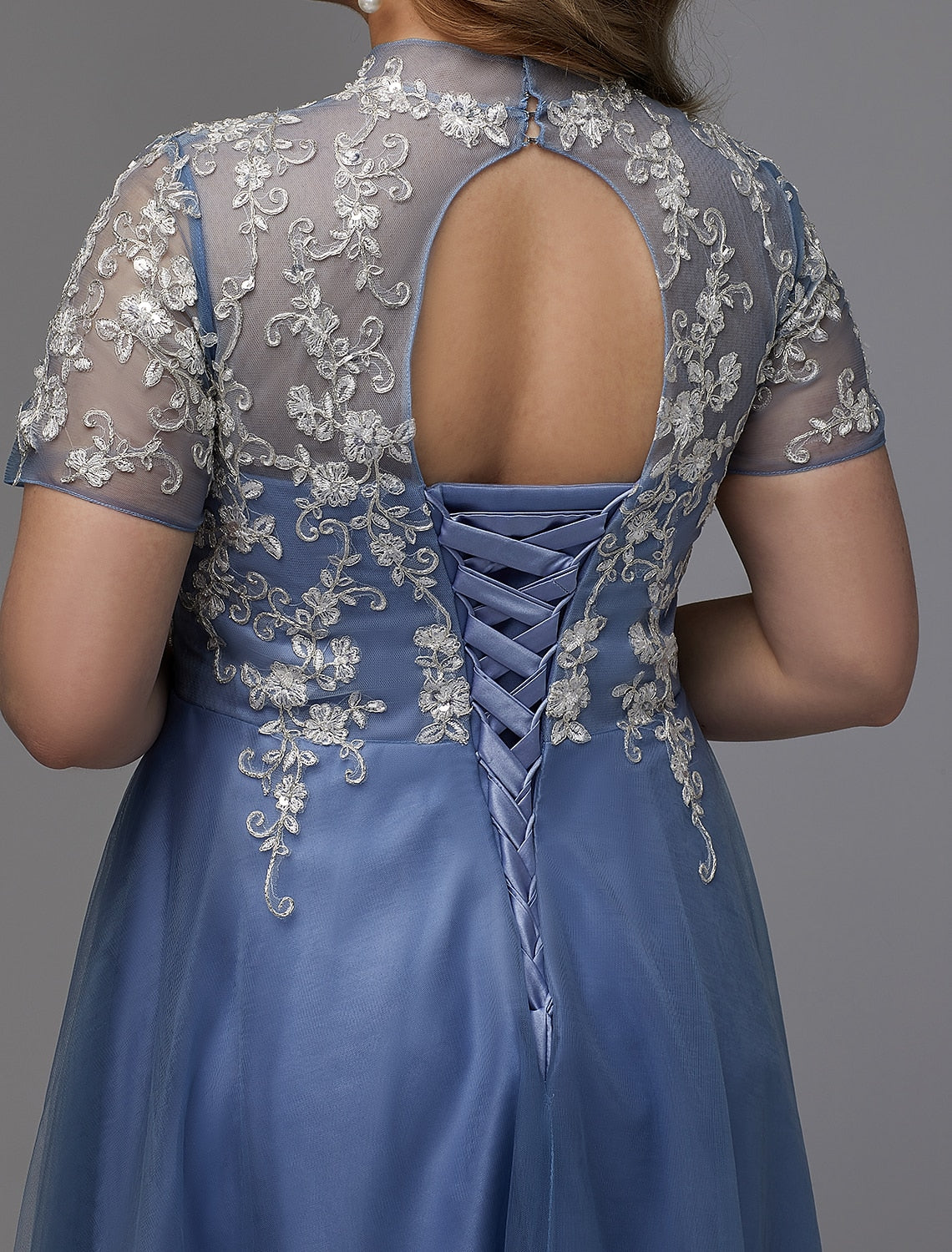 Vestido de talla grande de corte A para invitada de boda, baile de graduación, largo hasta el suelo, manga corta, cuello alto, encaje con cordones y apliques